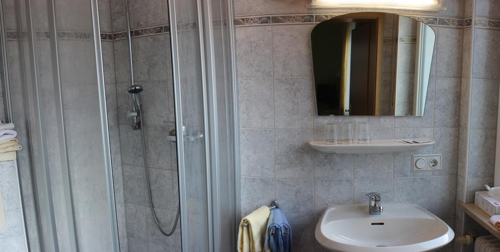 Hotel Gasthof Seehof Allersberg Kamer foto