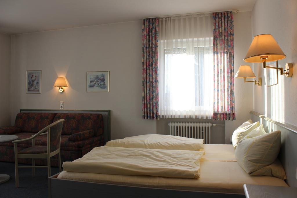 Hotel Gasthof Seehof Allersberg Kamer foto