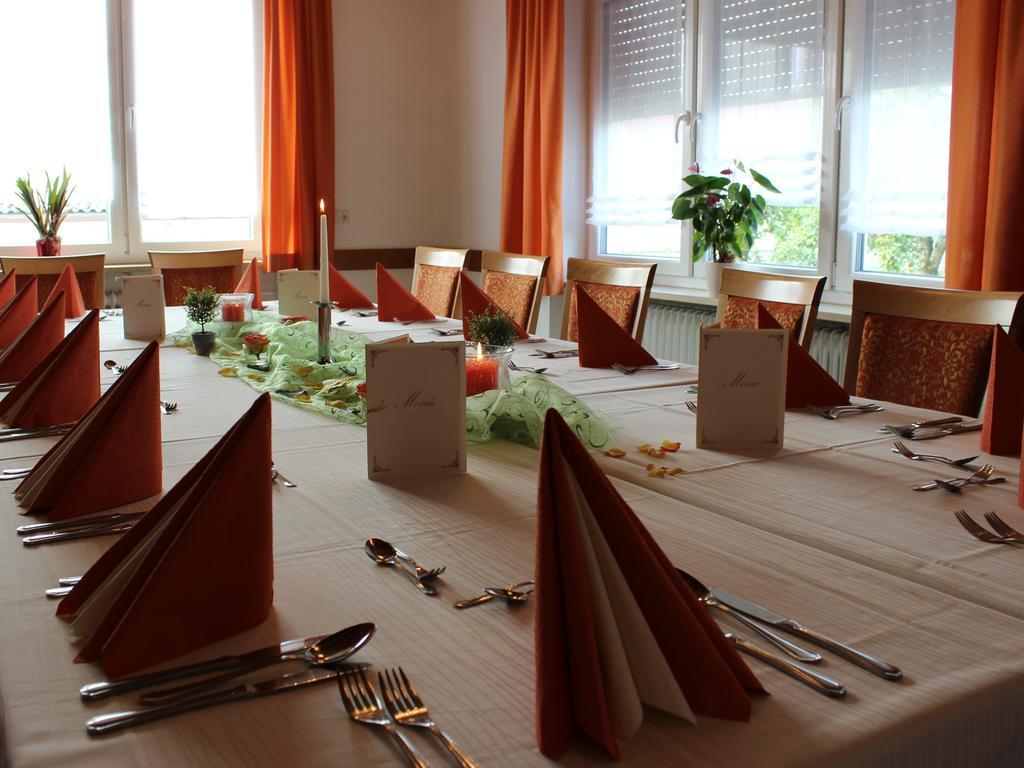 Hotel Gasthof Seehof Allersberg Buitenkant foto